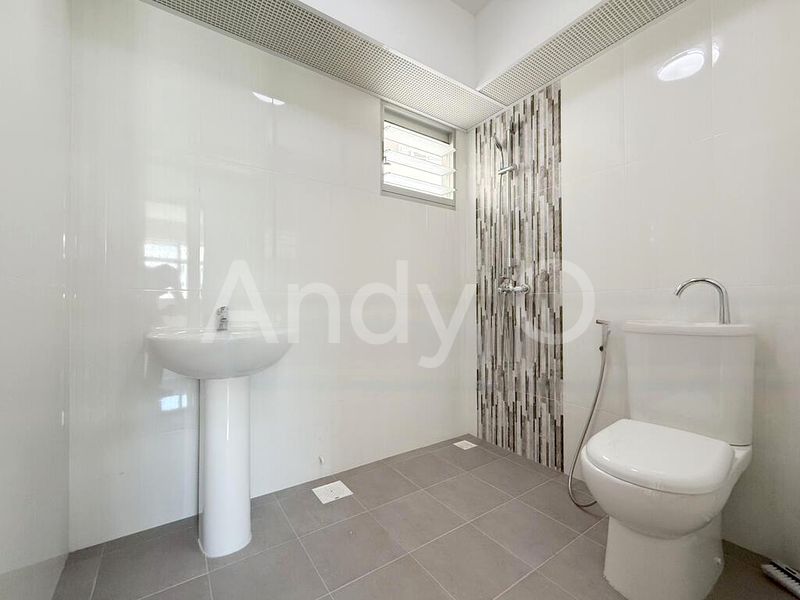 Room (HDB) for Rent in  357B Ubi Road 3 - Image 3